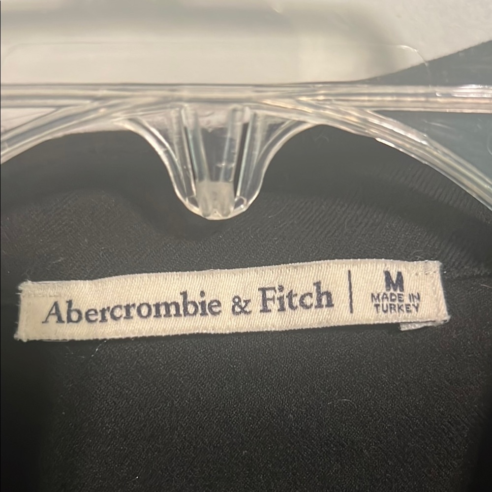 Abercrombie & Fitch Classic Black Button Down - Picture 3 of 6